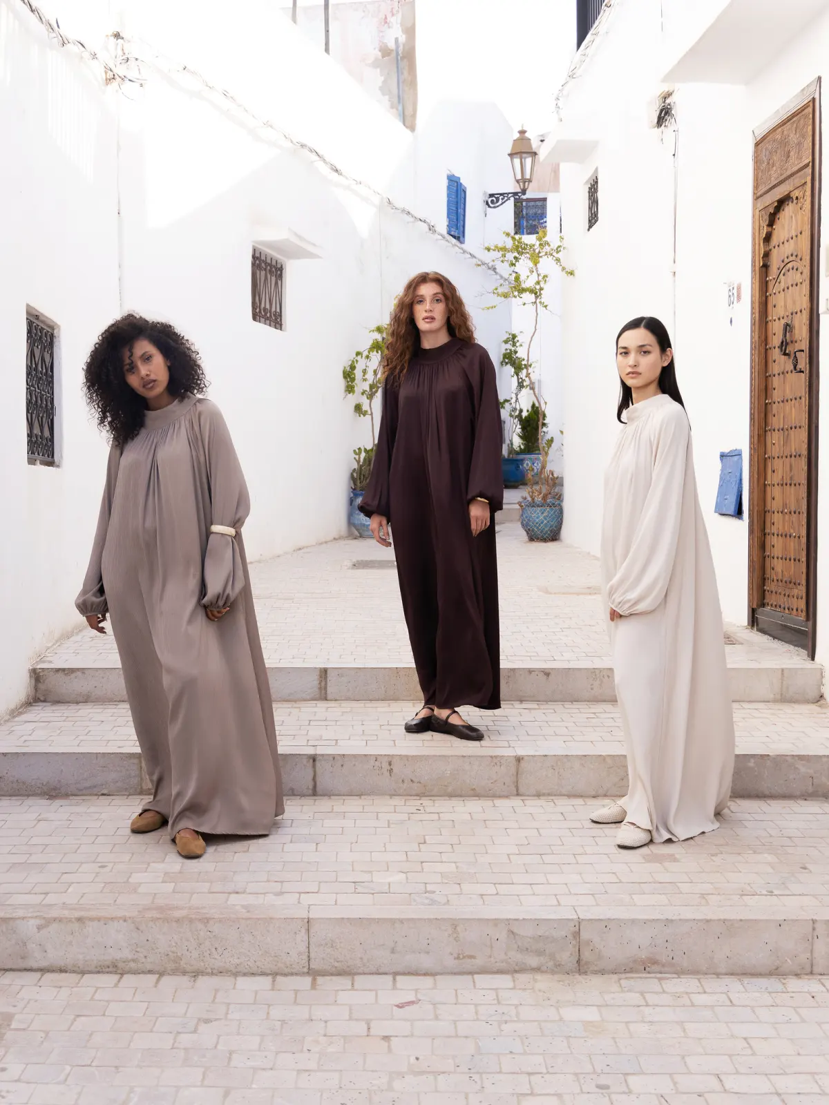 دفتر الإطلالات — The Archive Studios